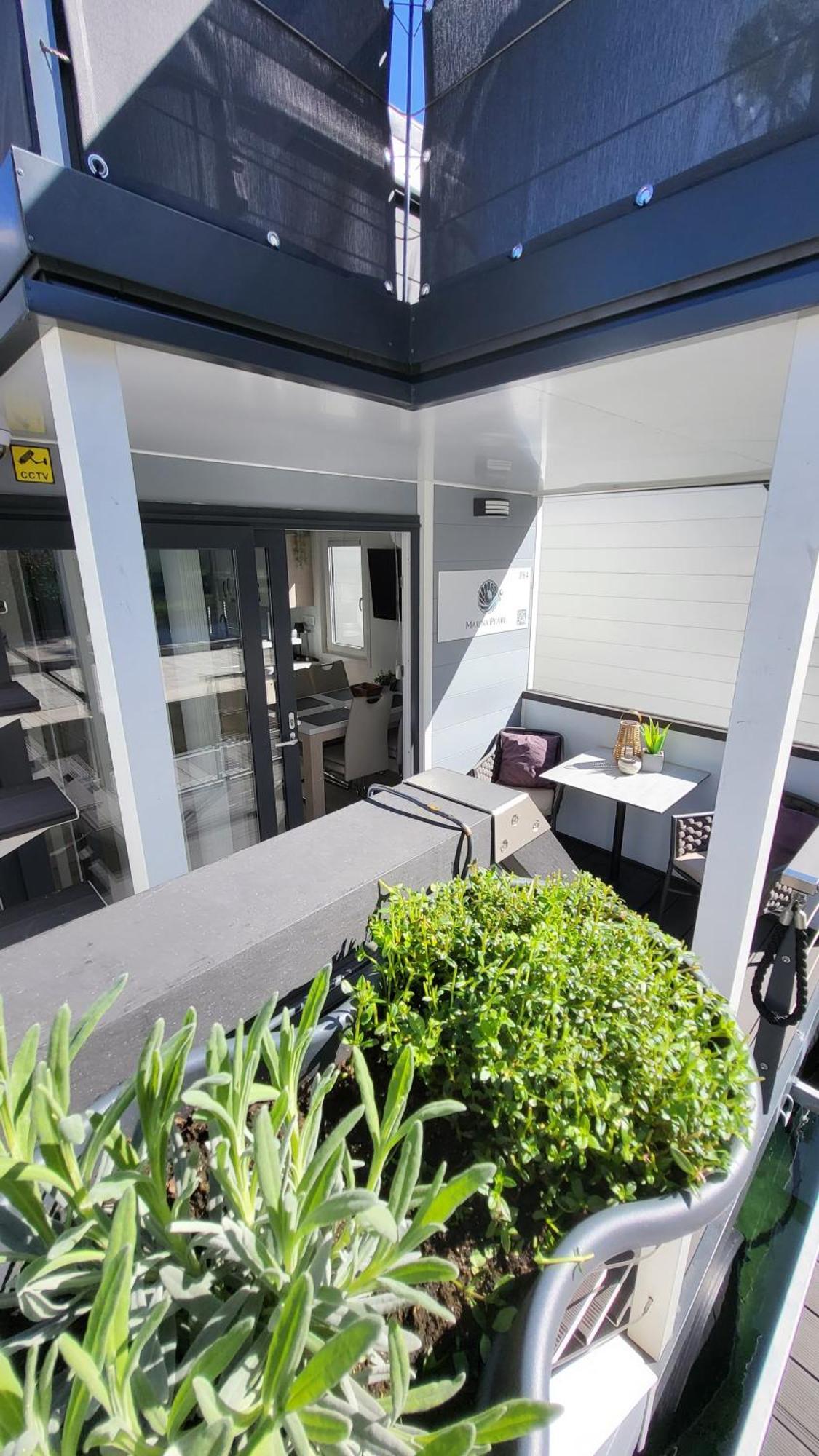 Floating House - Marina Pearl Apartman Portorož Kültér fotó